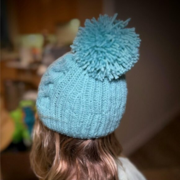 Hand-Knitted Winter Hat with Pom-Pom – Soft Blue Cable Beanie - Picture 6 of 12